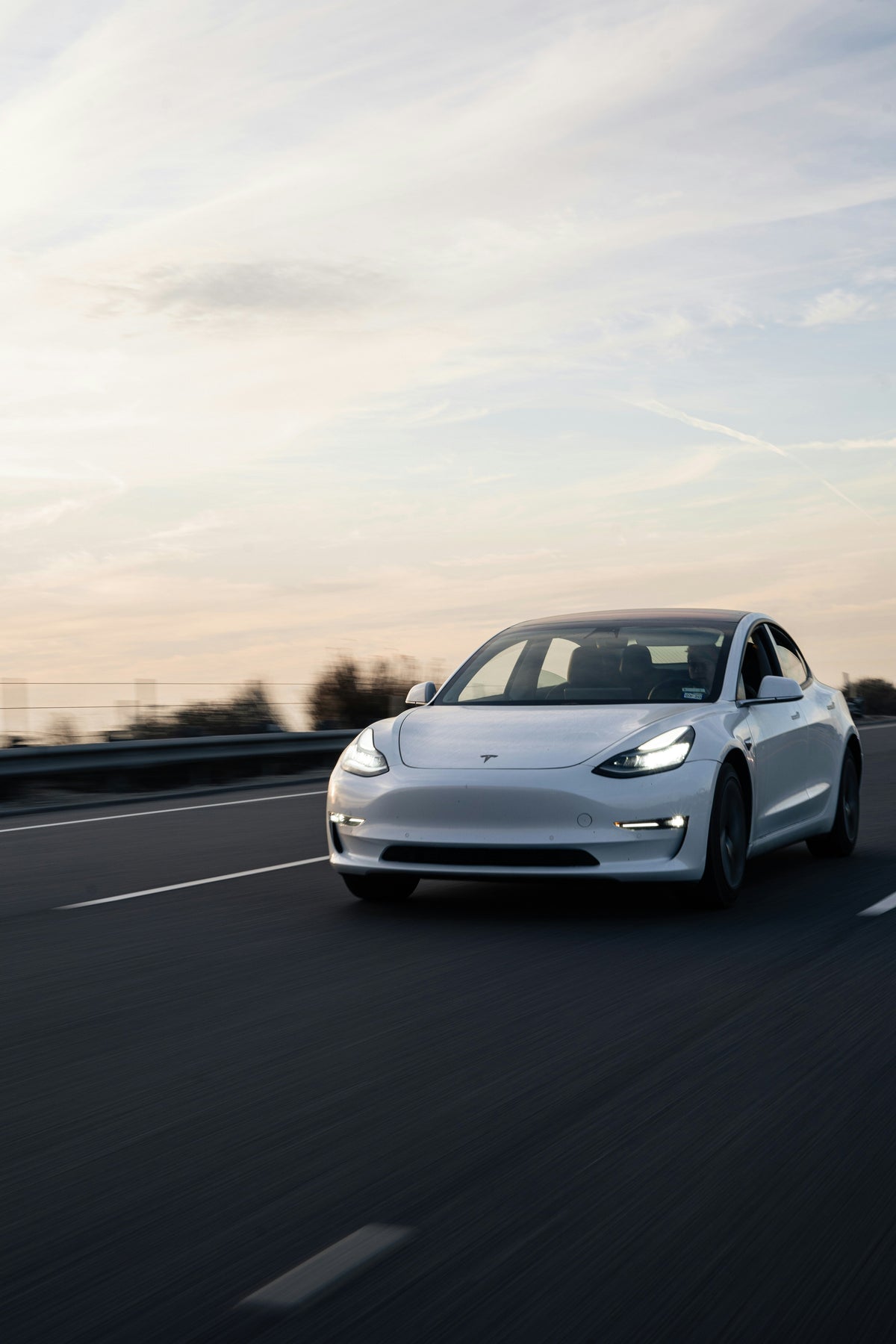 How to Find the Right Tesla Parts Online